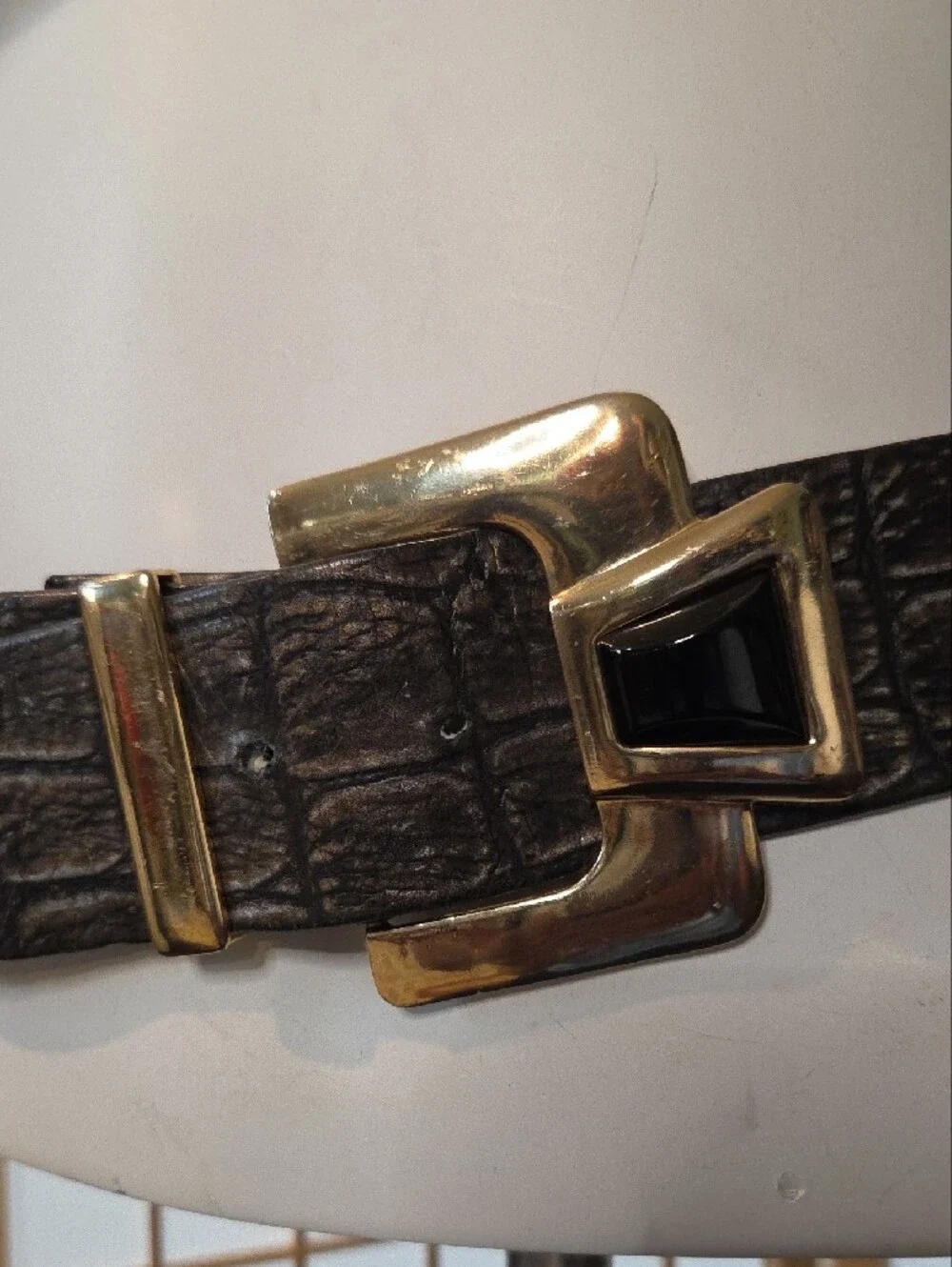 Women's Textured Brown Croc-Embossed Leather Belt with Gold Buckle